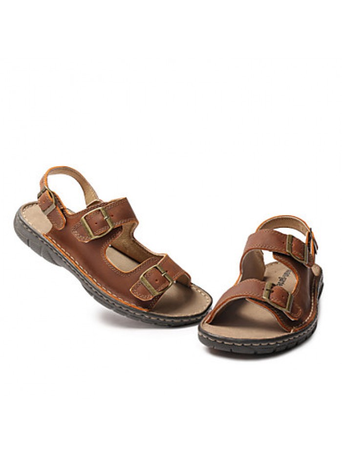 Men's Shoes Outdoor / Athletic / Casual Leather Sandals Brown