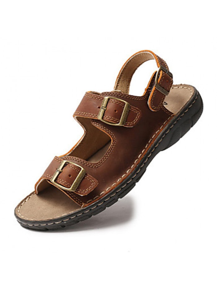 Men's Shoes Outdoor / Athletic / Casual Leather Sandals Brown